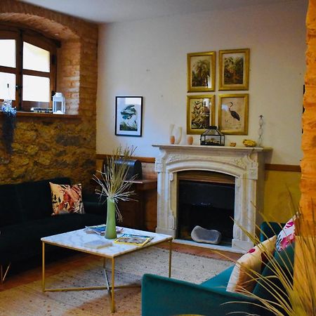 Hostal La Colonial 马德里加尔德拉韦拉 外观 照片
