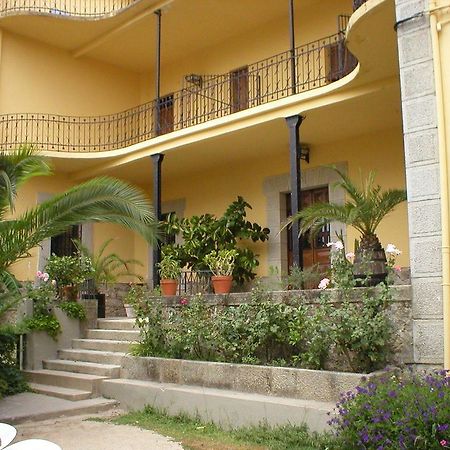Hostal La Colonial 马德里加尔德拉韦拉 外观 照片